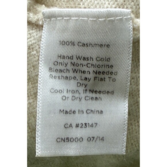 Talbots Petites Women’s 100% Cashmere Cream Sweater Quite Luxury Timeless Sz PS - Picture 6 of 8